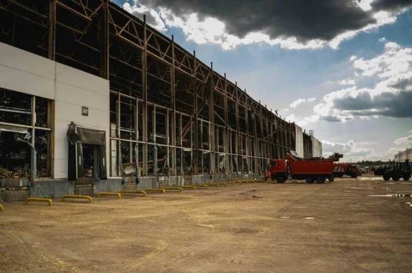 В результате атаки дрона на индустриальный парк в Домодедово произошел разлив химических веществ